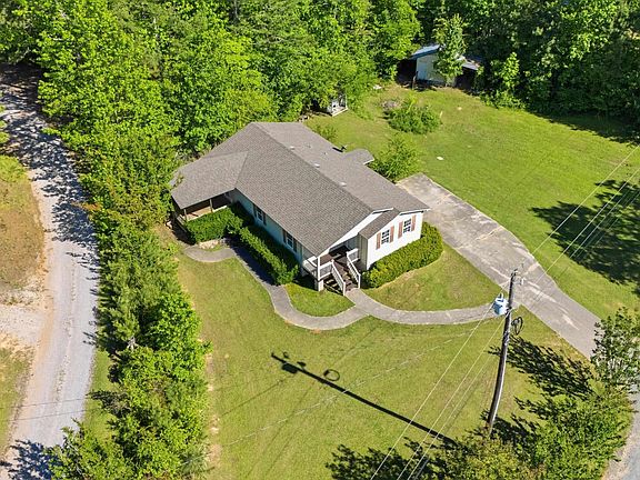 3rd image of 160 Sanders Rd