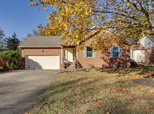 905 Park Crest Ct, Mount Juliet, TN 37122