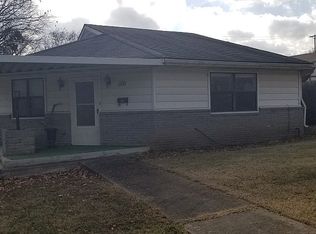 221 W Delaware Ave, Nowata, OK 74048
