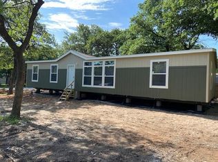 1625 Coral Rd, Azle, TX 76020