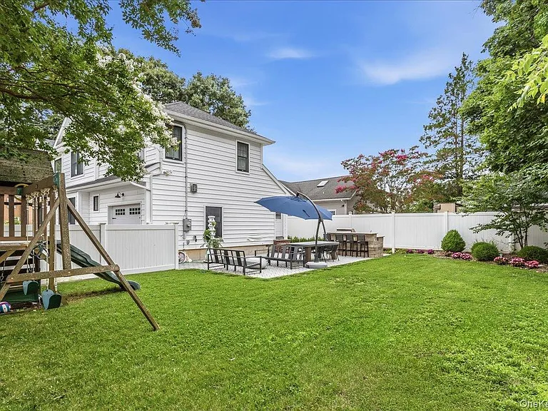 1214 Maple Ave — Photo 28