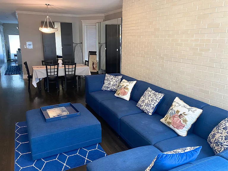 3839 N Hamlin Ave #1 — Photo 9