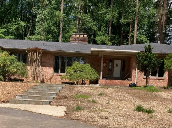 1334 Balls Hill Rd, Mc Lean, VA 22101