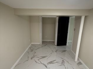 4239B Digney Ave, Bronx, NY 10466