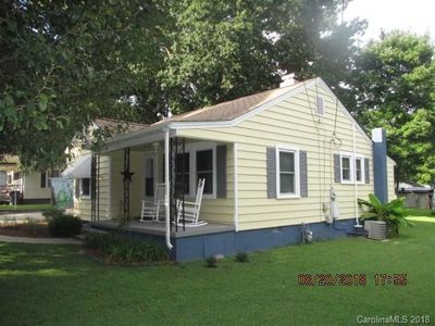 410 S Pine St, Dallas, NC, 28034