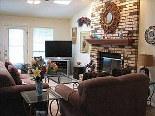 2nd image of 3204 Dow Dr