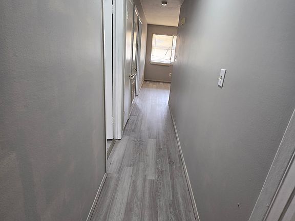 2nd image of 104 Hardwood Ct