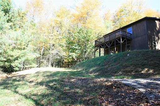 2nd image of 255 Rock Ledge Trl