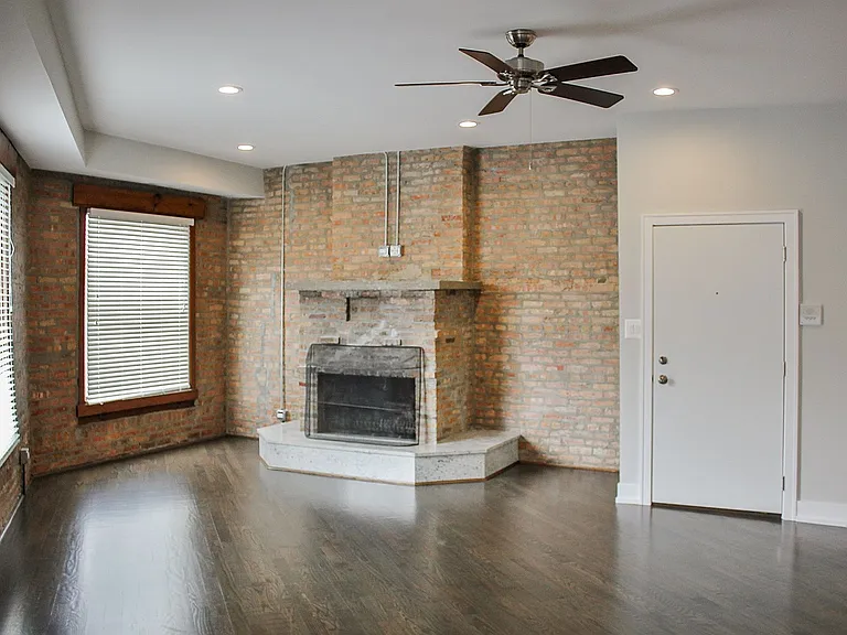 2519-27 N. Lincoln — Photo 4