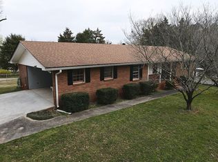 6535 Rivertown Rd, Fairburn, GA 30213