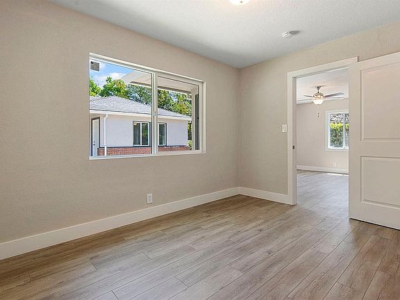 3rd image of 3255 9th Ave