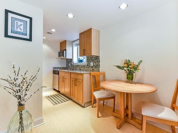 3rd image of 3 S Stone Mill Dr APT 225