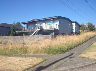 2501 W Halladay St, Seattle, WA 98199