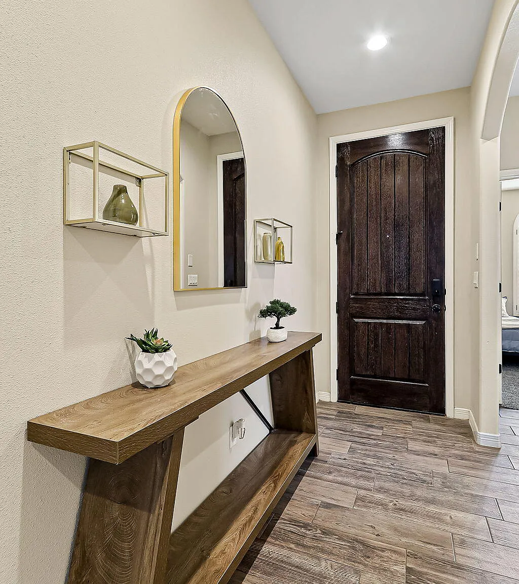 3 bed, 2.0 bath, 1474 sqft, $2,700 — Photo 4