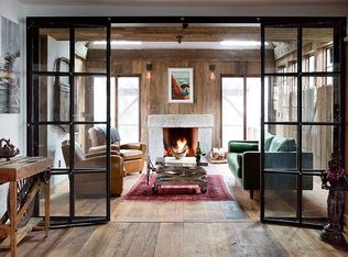 13 Aberdeen Rd, Wellesley, MA 02482