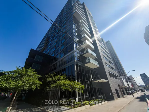 320 Richmond St E #817, Toronto, ON M5A 1P9