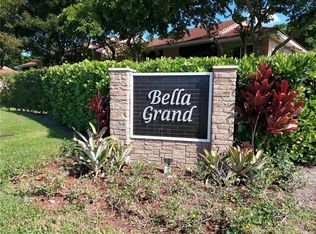 10356 NW 8th St #206, Hollywood, FL 33026