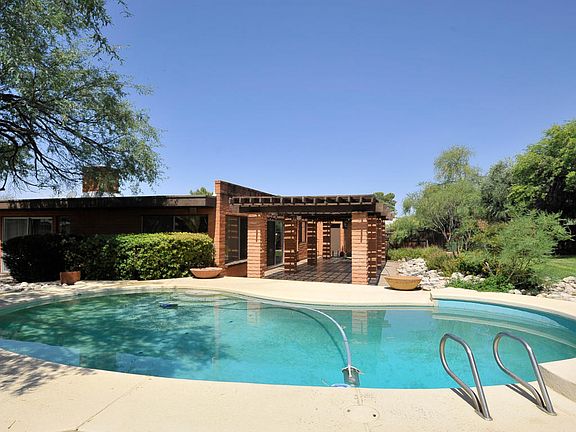 2nd image of 3252 N Placita Brazos
