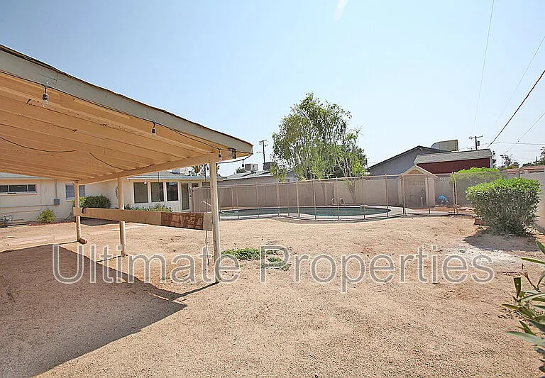 4129 E Bluefield Ave — Photo 26