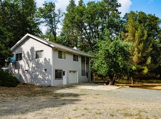 1211 Sawyers Bar Rd, Etna, CA 96027