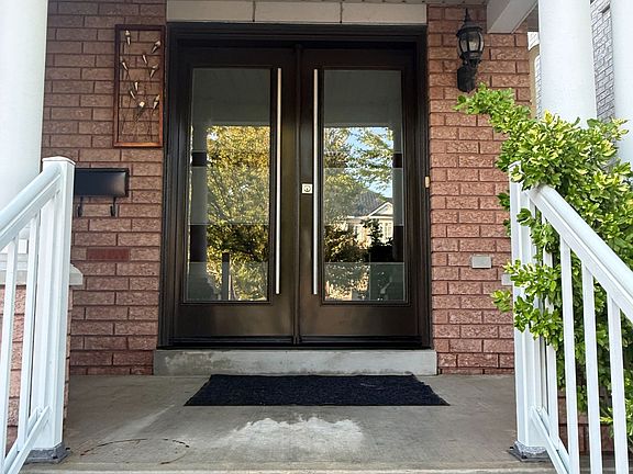 5th image of 75 Taverner Cres