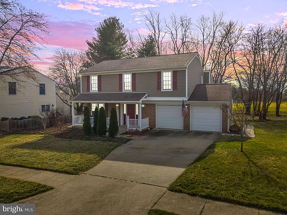 2nd image of 12803 Eldridge Ln