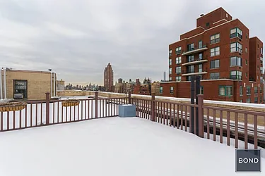 Rented by Bond New York