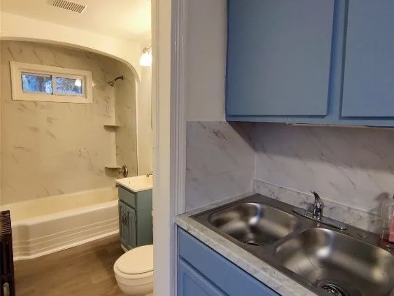 6 Lawton Ave #2 — Photo 8