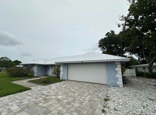 404 21st St SE, Vero Beach, FL 32962