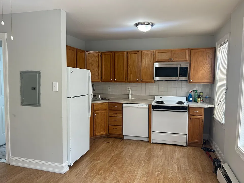 4161 Ridge Ave #19