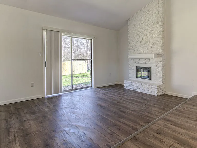 5706 Gloucester Ln — Photo 18