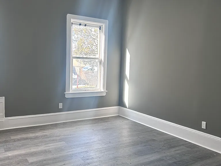 181 Reynolds Ave #2 — Photo 5