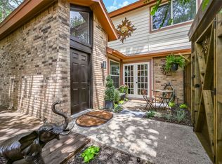 1446 Palmnold Cir W, Fort Worth, TX 76120