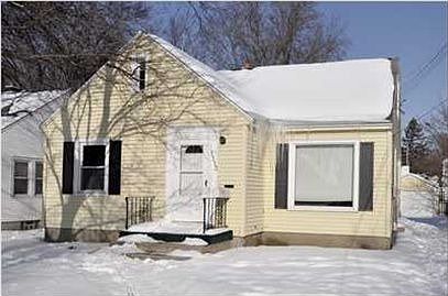 2nd image of 1113 Ottillia St SE