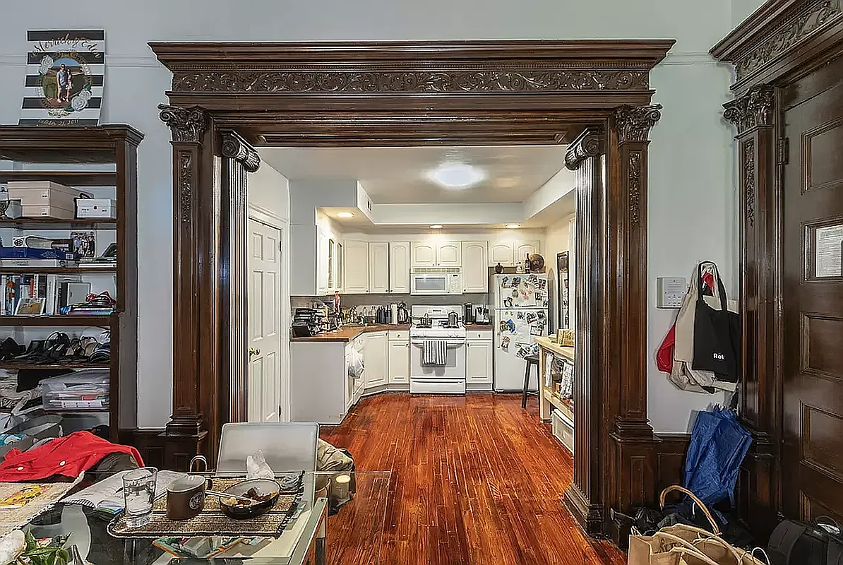 118 East 19th Street — Photo 4