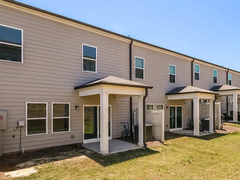 1672 Villageside Ct — Photo 17
