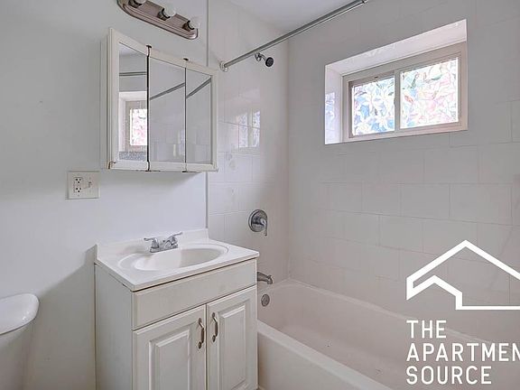 5th image of 2532 W Fitch Ave APT 1