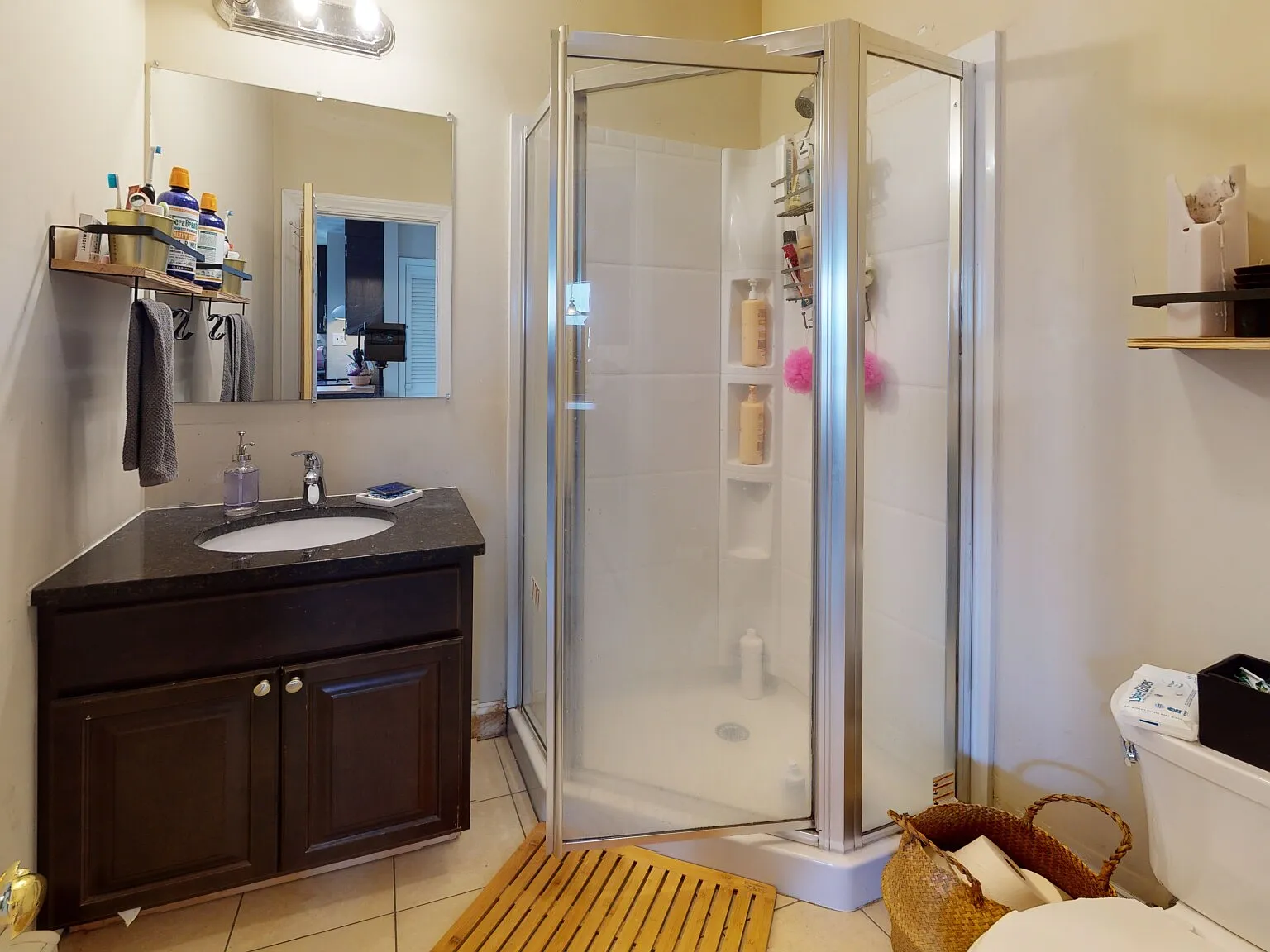 4 bed, 1250 sqft, $3,275 — Photo 2