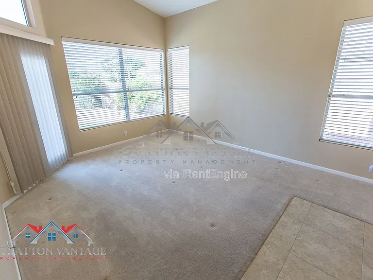 6152 W Irma Ln — Photo 28