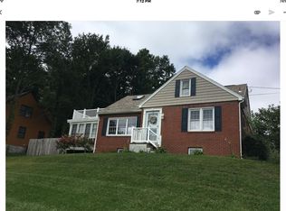 12 John St, Cohoes, NY 12047