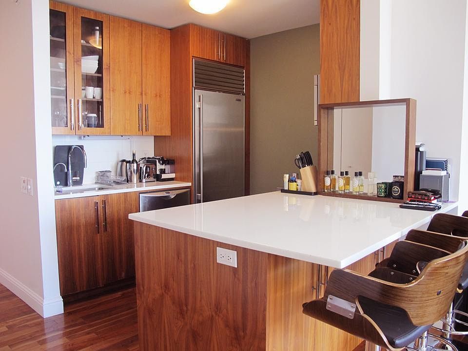 1st image of 88 Greenwich St APT 1811