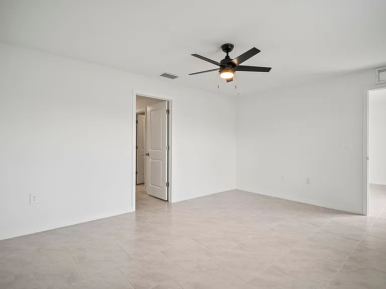 17556 Monte Isola Way — Photo 18