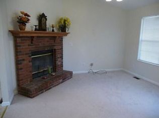 513 Cathy Dr, Waterloo, IL 62298