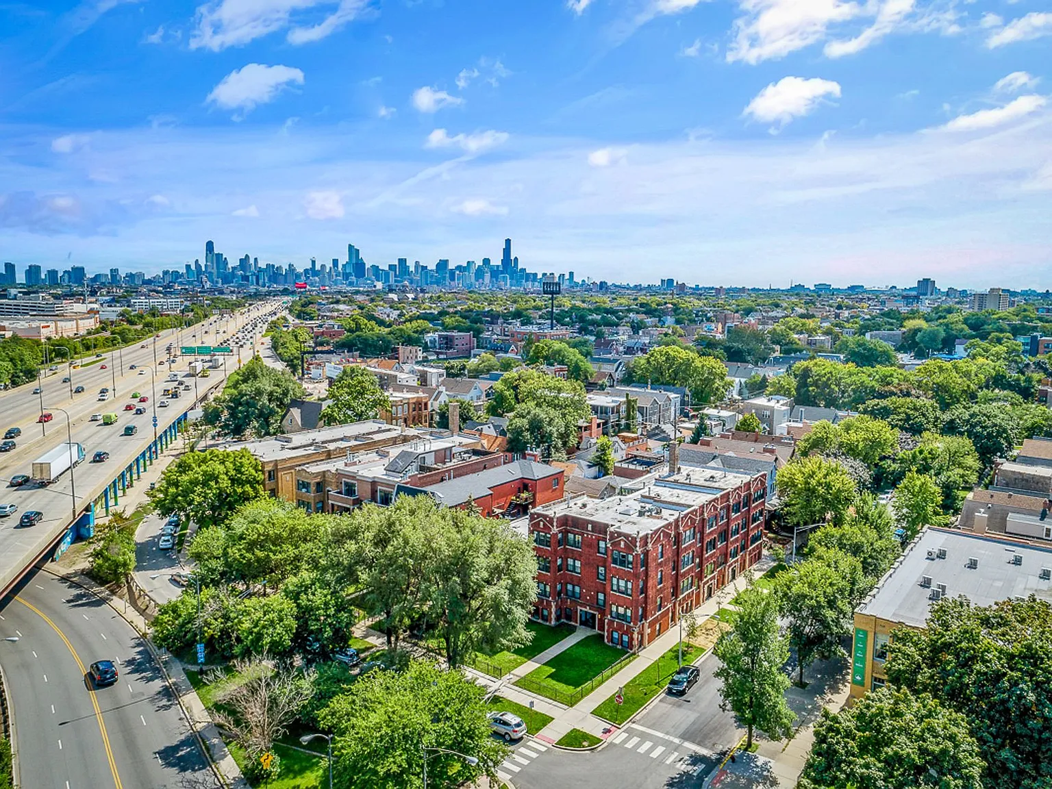 2455-57 W. Logan / 2535-41 N. Campbell — Photo 4