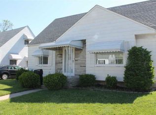 25696 Fortuna St, Roseville, MI 48066