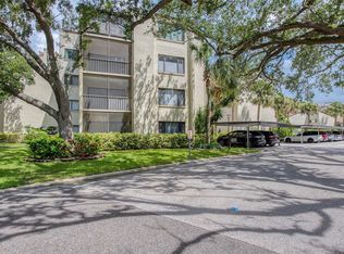 700 Starkey Rd APT 1145, Largo, FL 33771