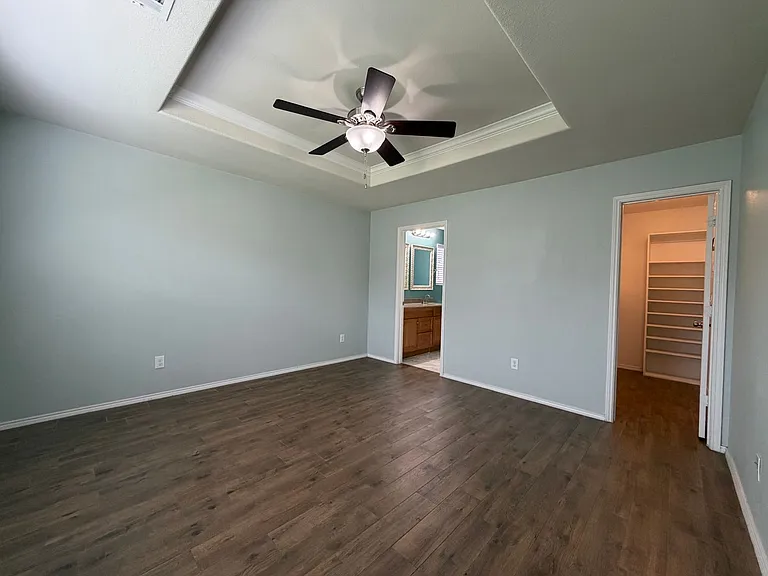 9913 Amosite Dr — Photo 15