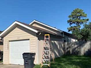 11727 Greenglen Dr, Houston, TX 77044
