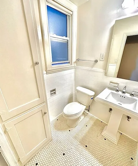 Unit #504 guest bathroom