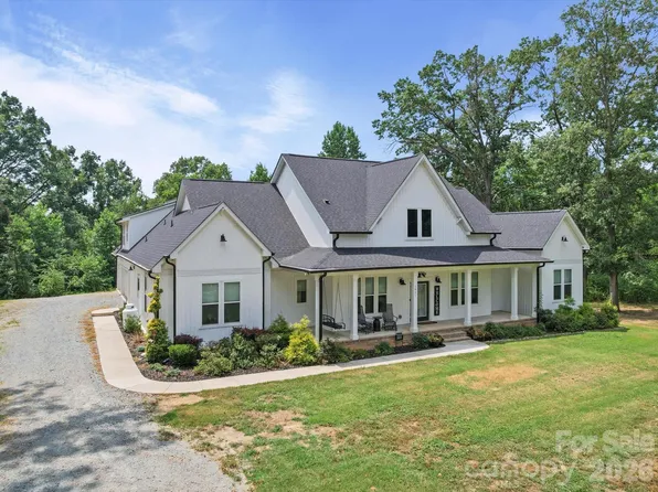 1421 Hamilton Crossroads Rd, Marshville, NC 28103
